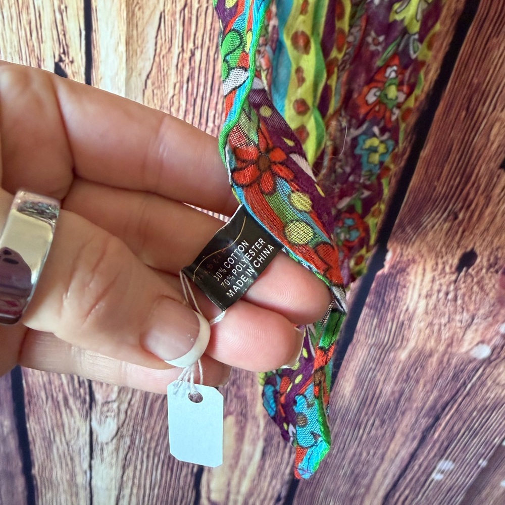 Floral Multicolor Scarf - Picture 3 of 3